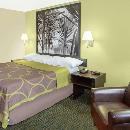 Super 8 By Wyndham Panama City Dış mekan fotoğraf