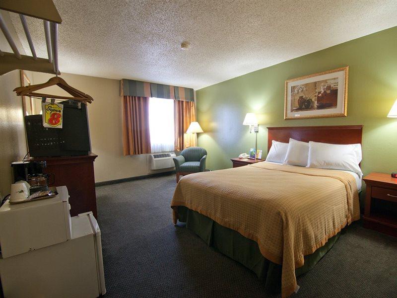 Super 8 By Wyndham Panama City Dış mekan fotoğraf