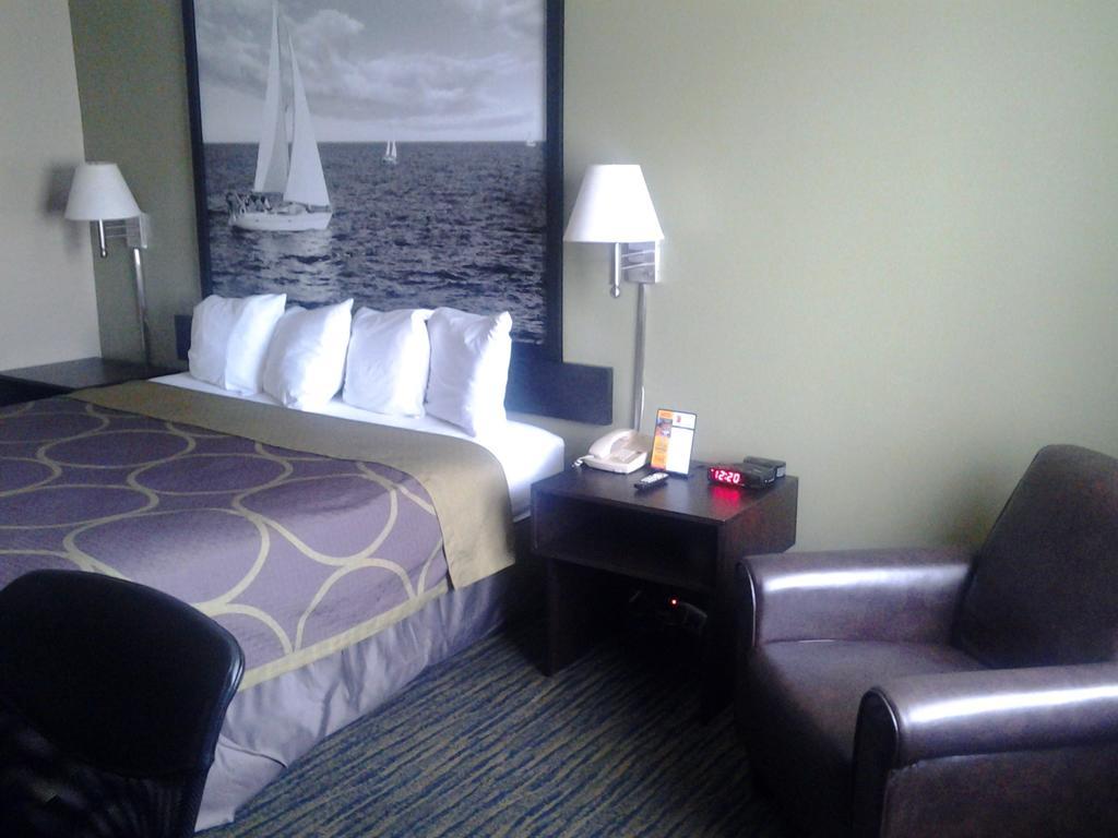 Super 8 By Wyndham Panama City Dış mekan fotoğraf