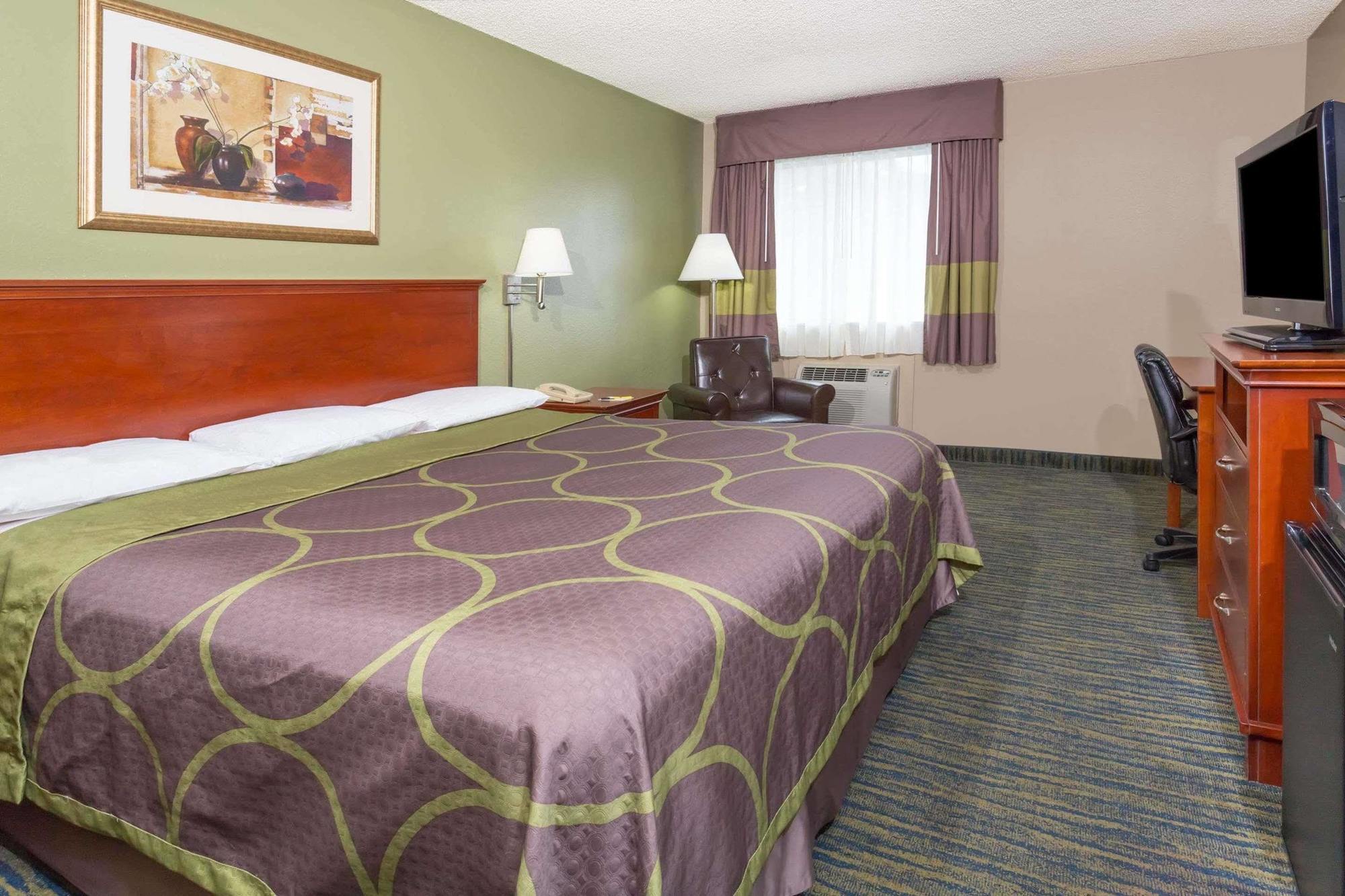 Super 8 By Wyndham Panama City Dış mekan fotoğraf
